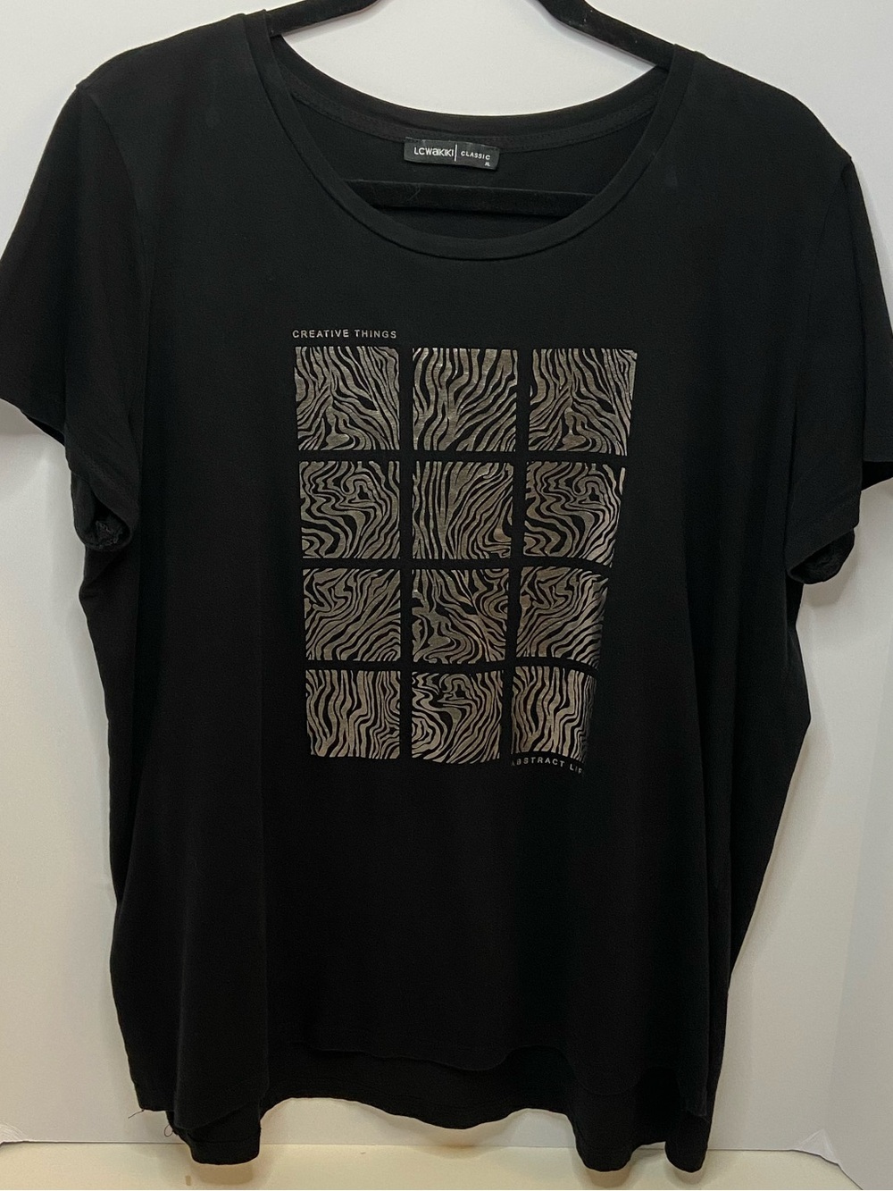 LC Waikiki Black Short Sleeve Tee with Zebra Grid Graphic